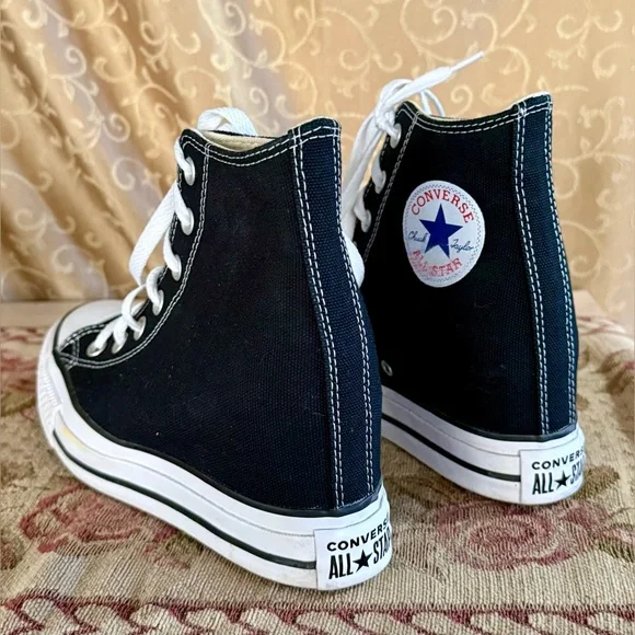 Converse Women's Chuck Taylor All Star Wedge Platform Black & White Sneaker Sz 7 - Picture 5 of 14